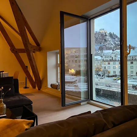 Marina Luxe - Two Bedrooms, High-End, Iconic Location & Private Parking Alesund Exterior photo